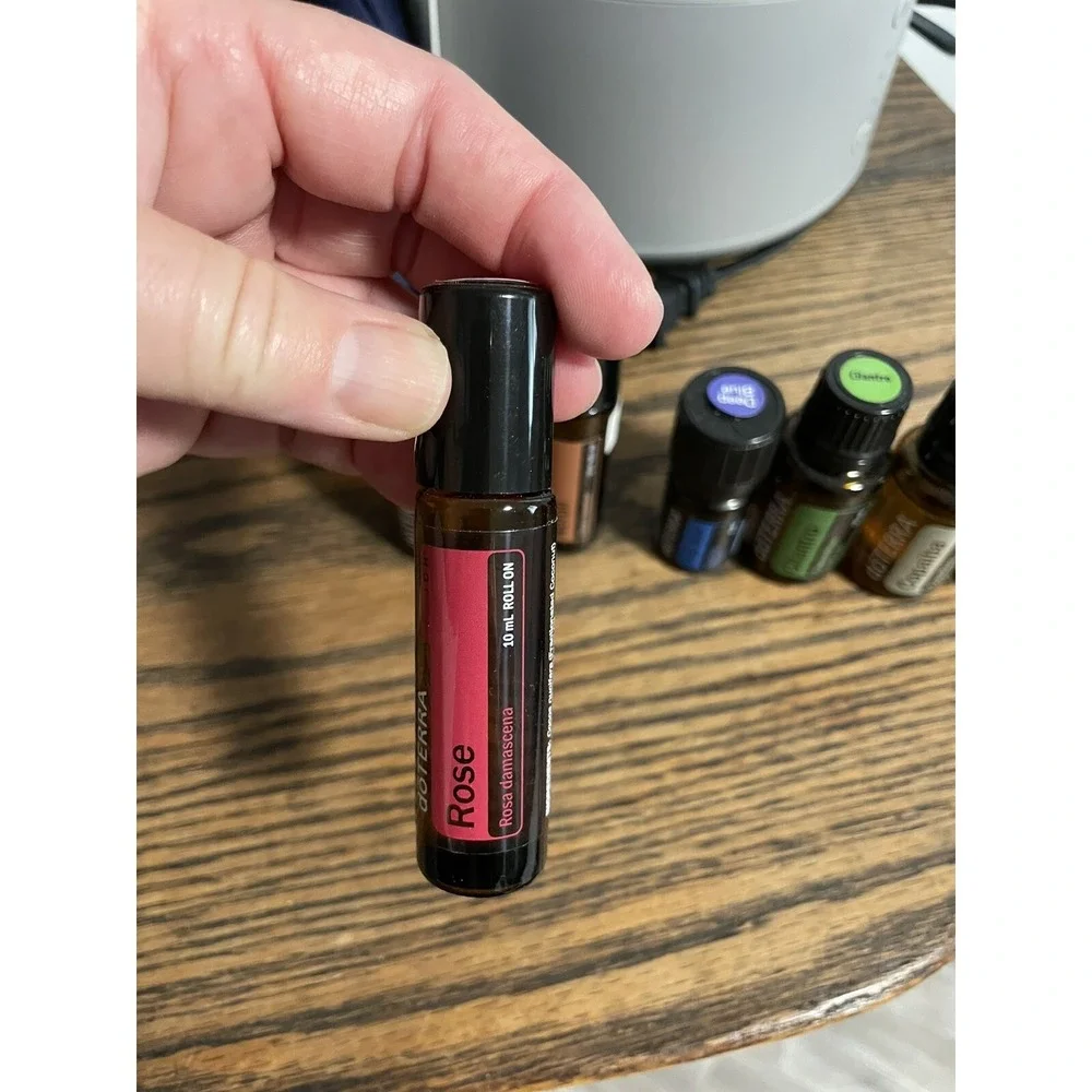 New‎ doTERRA Rose Touch 10ml Roll On Essential Oil Exp 2025/01